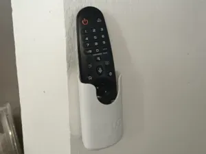 LG Magic Remote Wall Holder – Screw Mount