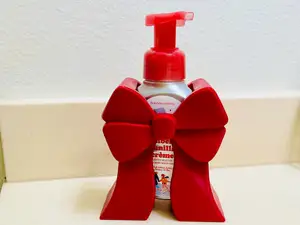 Valentine Elegant Bow - Soap Dispenser