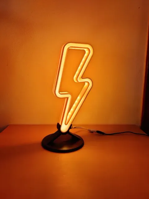 Lightning Bolt LED Lamp — Фото 2 из 3