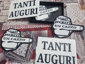 scatoletta regalo con sorpresa dito