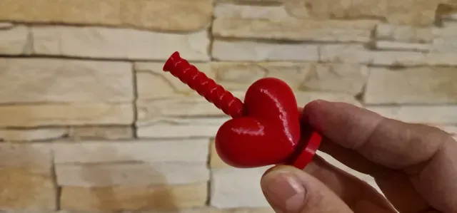 Love Heart Toy spinner Juguete Corazon del Amor — Image 5 of 13
