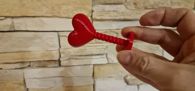Love Heart Toy spinner Juguete Corazon del Amor — Image 2 of 13