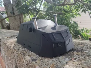 Dominator 3 (WITH SCREW / NAIL HOLES)