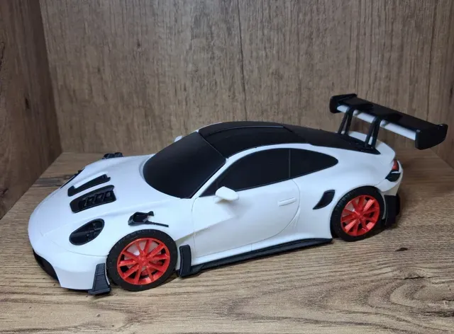 911 GT3 RS 1/24 SCALE MODEL NO AMS — Image 7 of 8