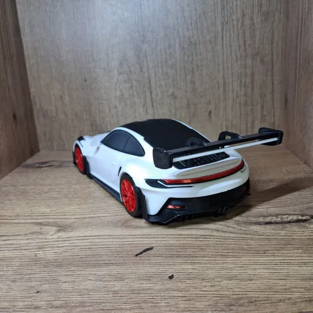 911 GT3 RS 1/24 SCALE MODEL NO AMS — Image 2 of 8