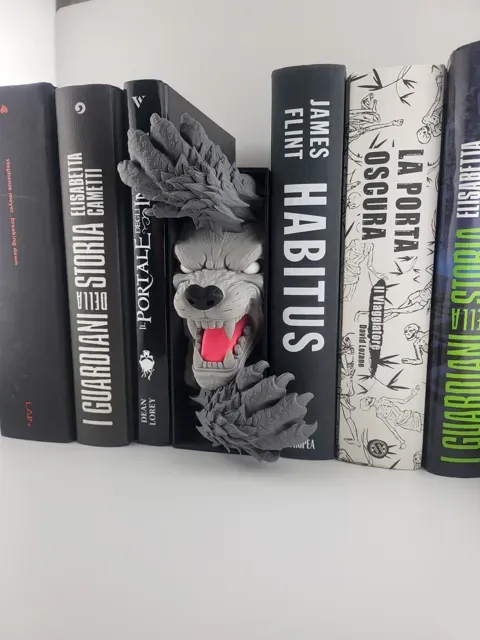 Werewolf Book Nook – NO AMS the Books — Image 6 of 6
