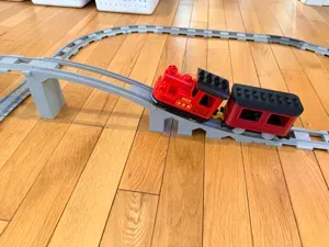 Duplo Train Bridge