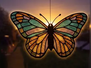 Transluzenter Mosaik-Schmetterling Stained-Glass