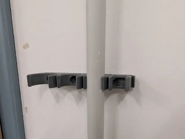 M16 M20 M25 M32 Cable Pipe Clamp with interlock — Image 7 of 8