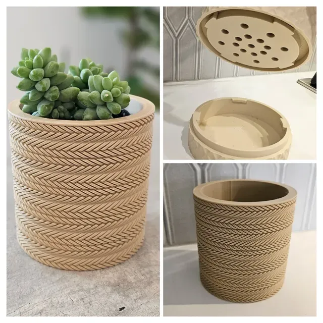 Belt Weave Planter With Hidden Drip Tray