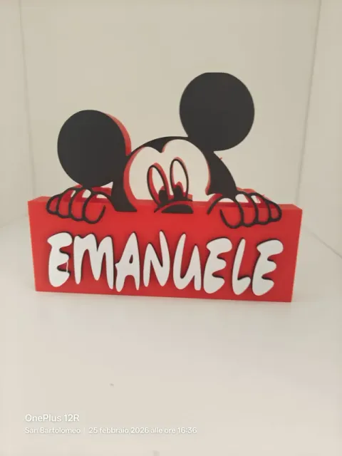 Emanuele nome disney per scrivania con topolino — Image 3 of 3