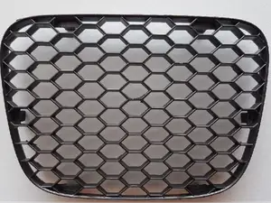 SEAT Leon 1M Center gril Cupra/TopSport