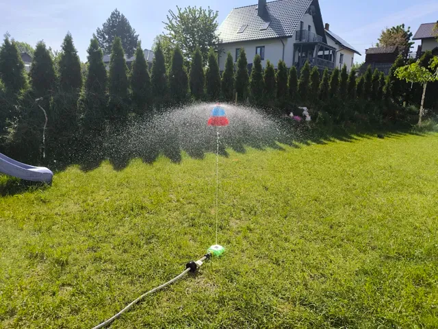 Sprinkler Rocket — Image 12 of 13