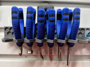 M.T.H.S. Holder - Pliers - Small