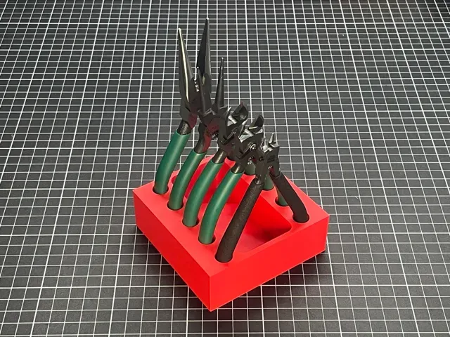 ニッパースタンド