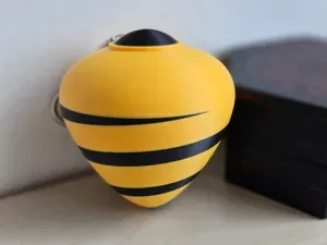 Bee Miraculous Spinning Top