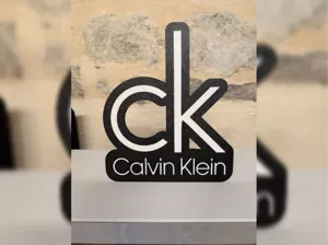 Lightbox CK – Calvin Klein Minimal Edition
