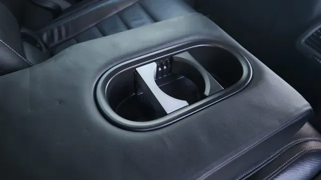 VW Golf MK7 Rear Cup Holder Divider — Фото 5 из 5