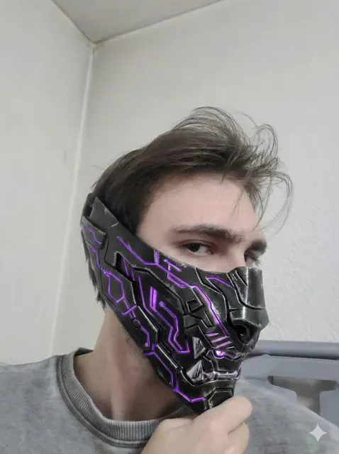 TDC OniForge – Cyber Panther Half-Face Mask — Image 9 of 16