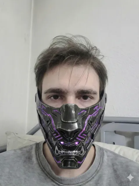 TDC OniForge – Cyber Panther Half-Face Mask — Image 10 of 16