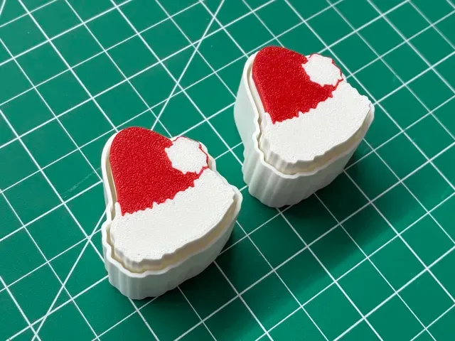 Santa Hat Fidget Clicker + Keychain — Image 5 of 9