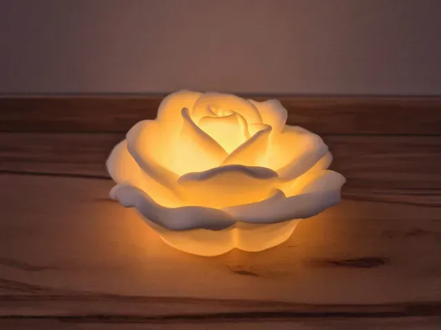 Rose Lamp – Romantic Tealight Holder — Фото 2 из 4