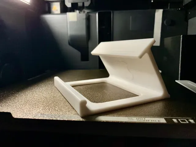 iPad / Air / Pro Stand - ideal for iMac 24 — Image 10 of 12