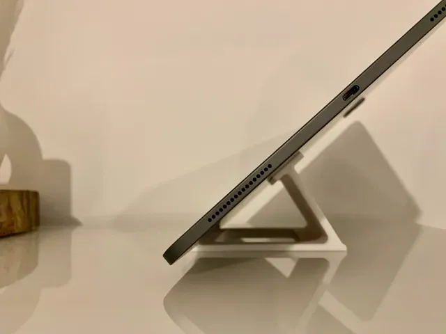 iPad / Air / Pro Stand - ideal for iMac 24 — Image 5 of 12