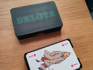 boite jeu belote