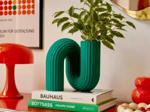 Ribbed Arch Vase - Trendy Aesthetic Art Decor