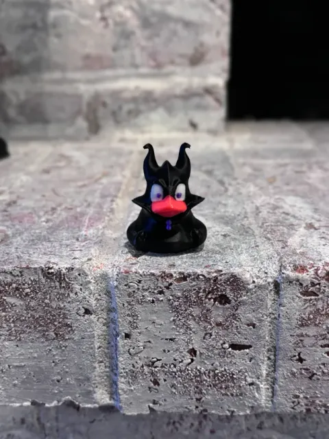 Maleficent Duck — Фото 8 из 8