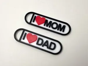 I love Mom / Dad keychain