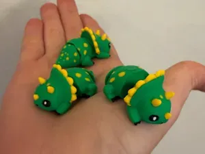 Mini Flexi Triceratops – Print in Place Dino