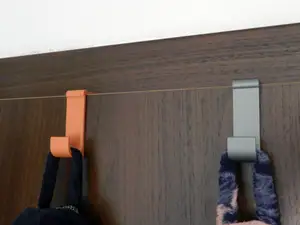Over-the-door Hook – Universal Holder
