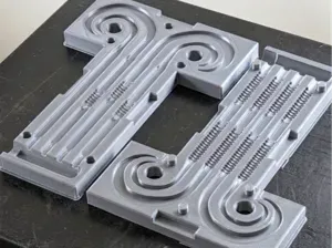 SaltGator Injection Molder - 4-Ribbon Worm Mold