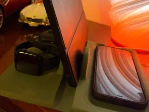 ZEN DOCK: The Minimalist 4-in-1 Apple Charging Hub