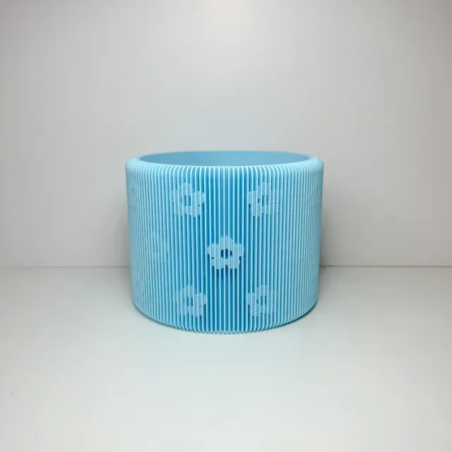 Flowers plant pot — Image 6 of 10