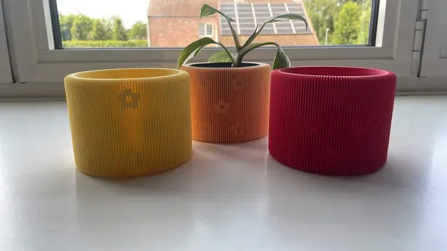 Flowers plant pot — Image 9 of 10