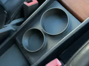Getränkehalter für Mercedes W124