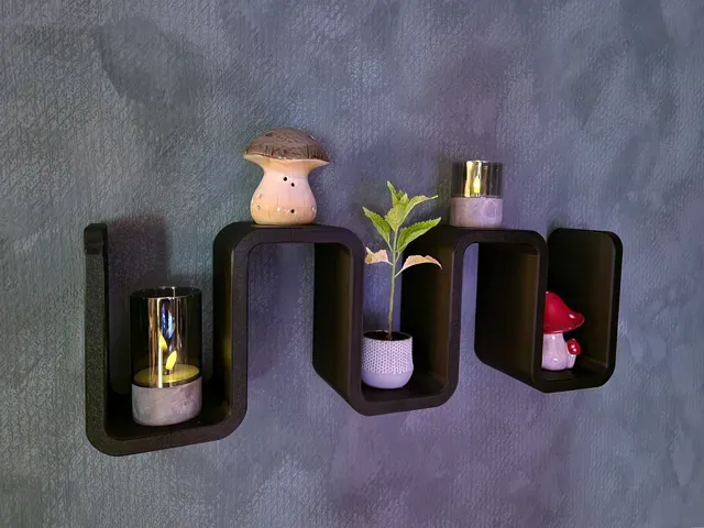 Shoe Rack / Wall Shelf — Image 3 of 6