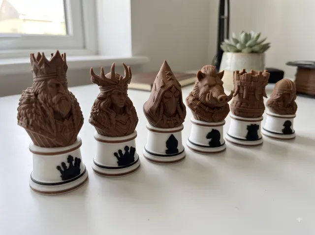 Roman Legion vs Barbarian Horde Fantasy Chess Set — Фото 6 из 10