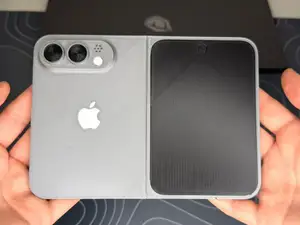 iPhone Fold/Ultra Realistic Early Design