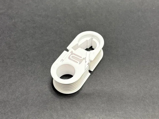 Apple Watch USB-C Charger Travel Cable Organizer — Image 5 of 6