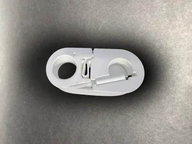 Apple Watch USB-C Charger Travel Cable Organizer — Image 3 of 6
