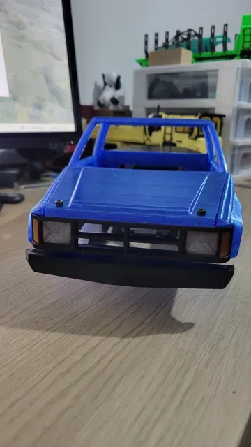 Bumpers for Toyota comp Body on SCX10 Copy Chassis — Фото 7 из 12