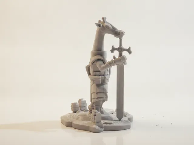Giraffe Templar Knight with Sword and Shield STL — Фото 3 из 4
