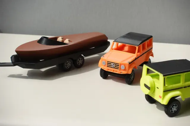 Mini G 4x4 wth Suspension Playset + Trailer & Boat — Фото 10 из 11