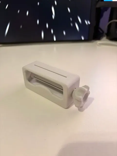 Toothpaste Squeezer (Print-in-Place) — Фото 6 из 6