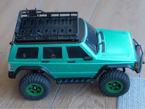 JJRC C8801牧马人/8809小切诺基 侧踏板 1/18比例汽车模型心情件