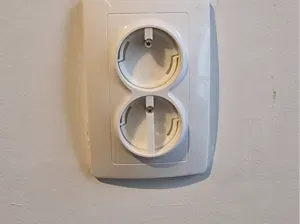 Safety Outlet Cover for European Sockets